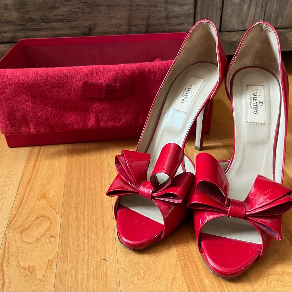 Valentino Women's Red Bow Heels